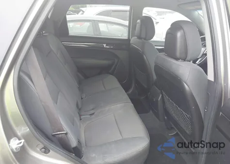 2013 Kia Sorento Lx from USA, damaged, VIN 5XYKT3A68DG325113